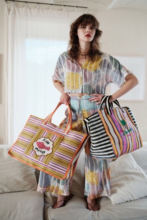 BOLSO LOVE BEACH CLUB
