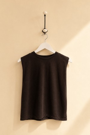 CAMISETA BÁSICA HOMBRERA